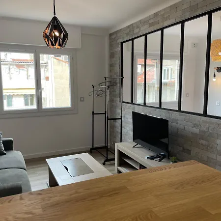 Modern And Pleasant In The Heart Of The Cannes